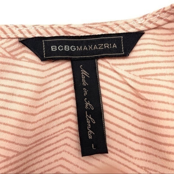 BCBGmaxazria Rose Cream Long Sleeve Cold Shoulder Top Blouse Silk Chevron Pink - Picture 7 of 12